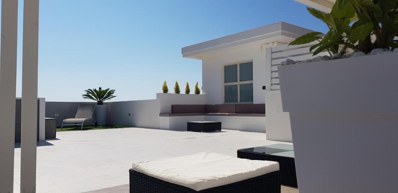 L'Isola Di Ago Apartment Torregrotta Екстериор снимка
