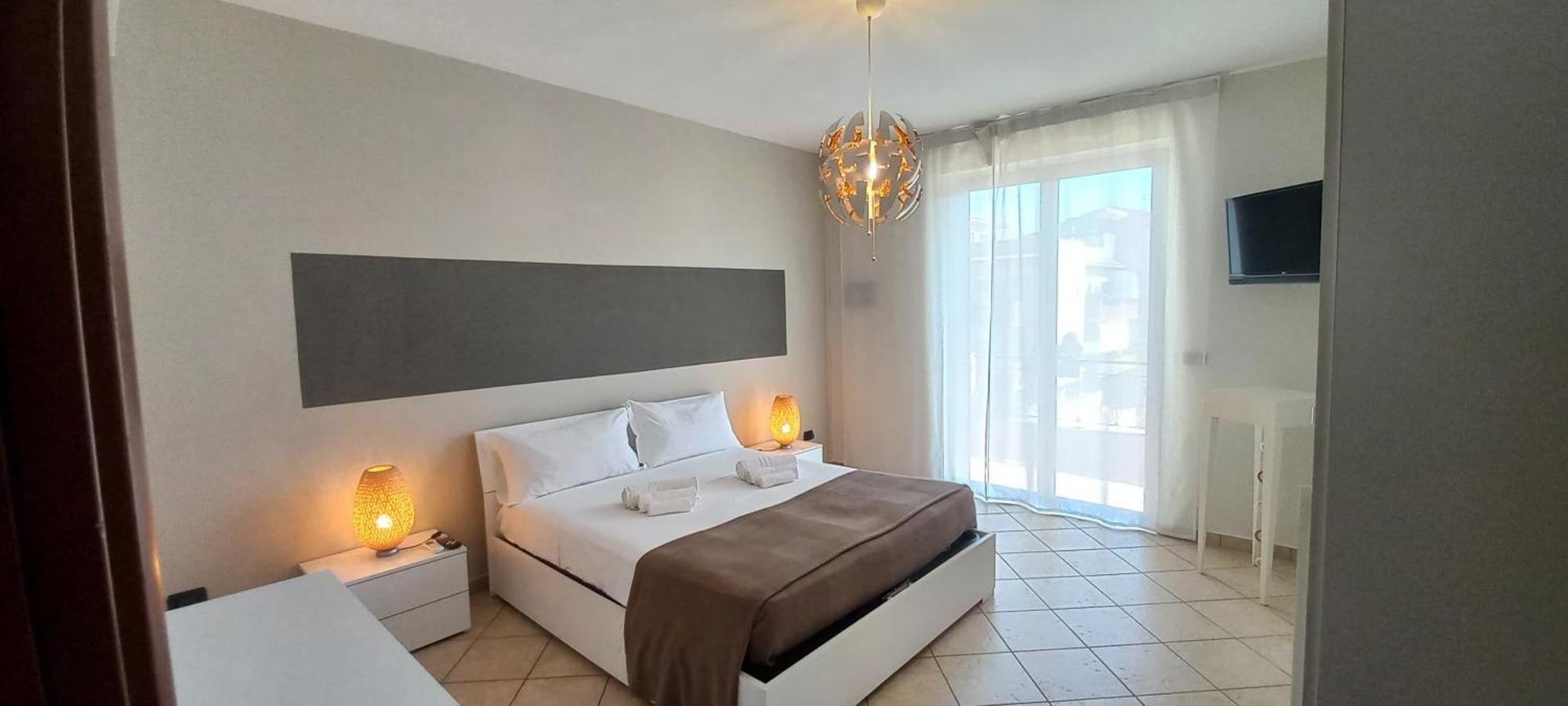 L'Isola Di Ago Apartment Torregrotta Екстериор снимка